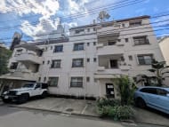 v20251012150813/fresh/building/J00100371066_6