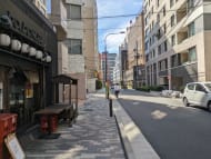 v20251012150813/fresh/building/J00100374221_2