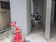 v20251012150813/fresh/building/J00100377380_7