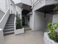 v20251012150813/fresh/building/J00100378874_8