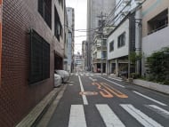 v20251012150813/fresh/building/J00100381836_13