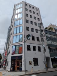 v20251012150813/fresh/building/J00100382913_7
