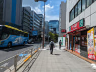 v20251012150813/fresh/building/J00100389435_14