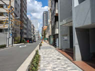 v20251012150813/fresh/building/J00100391298_17