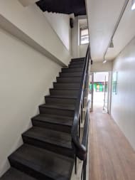 v20251012150813/fresh/building/J00100392903_15