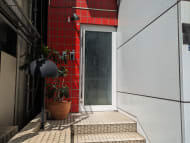 v20251012150813/fresh/building/J00100396033_3