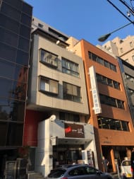 v20251012150813/fresh/building/J00100396033_4