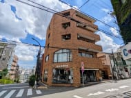v20251012150813/fresh/building/J00100404227_5