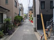 v20251012150813/fresh/building/J00100427238_14