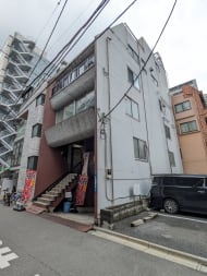 v20251012150813/fresh/building/J00100428757_8
