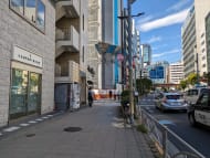 v20251012150813/fresh/building/J00100476379_2