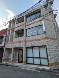 v20251012150813/fresh/building/J00100633701_5