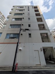 v20251013150705/fresh/building/J00100379211_10