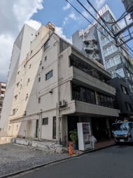v20251013150705/fresh/building/J00100379932_7
