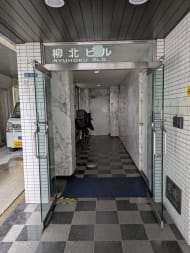 v20251013150705/fresh/building/J00100410981_9