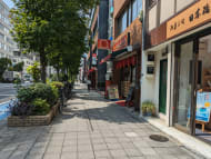 v20251013150705/fresh/building/J00100483204_12