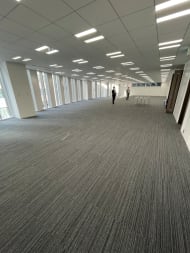 v20251013150705/fresh/building/J00100497531_9