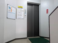 v20251014150839/fresh/building/J00100357694_14