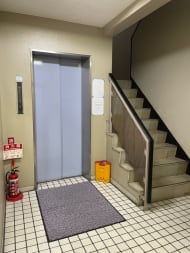 v20251014150839/fresh/building/J00100359160_4