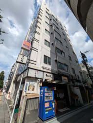 v20251014150839/fresh/building/J00100359160_9