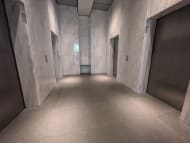 v20251014150839/fresh/building/J00100364033_4