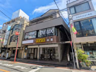 v20251014150839/fresh/building/J00100364151_8
