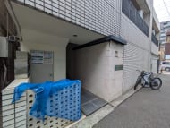 v20251014150839/fresh/building/J00100364960_9
