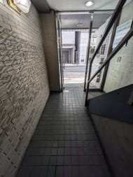 v20251014150839/fresh/building/J00100369023_11