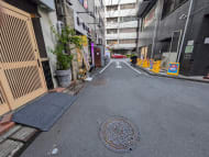 v20251014150839/fresh/building/J00100369497_23