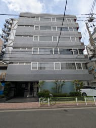 v20251014150839/fresh/building/J00100370803_9