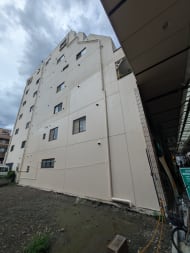 v20251014150839/fresh/building/J00100373391_9