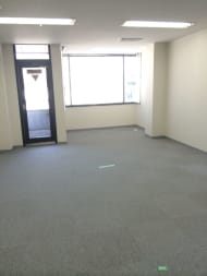 v20251014150839/fresh/building/J00100375246_5