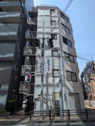 v20251014150839/fresh/building/J00100379233_9
