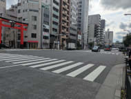 v20251014150839/fresh/building/J00100379306_16