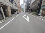 v20251014150839/fresh/building/J00100382712_11