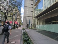 v20251014150839/fresh/building/J00100385601_13