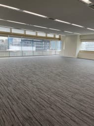 v20251014150839/fresh/building/J00100385601_16