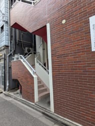 v20251014150839/fresh/building/J00100389414_11