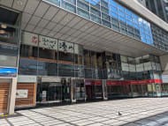 v20251014150839/fresh/building/J00100390414_12