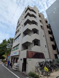 v20251014150839/fresh/building/J00100397895_10