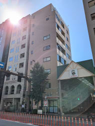 v20251014150839/fresh/building/J00100405611_5