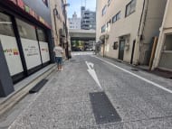 v20251014150839/fresh/building/J00100406463_12