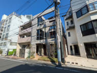 v20251014150839/fresh/building/J00100430366_8
