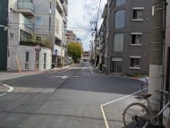 v20251014150839/fresh/building/J00100446873_14