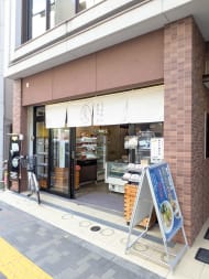 v20251014150839/fresh/building/J00100467919_11