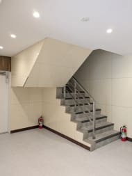 v20251014150839/fresh/building/J00100610216_11