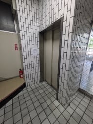 v20251016150709/fresh/building/J00100371287_4