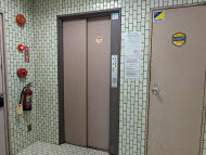 v20251016150709/fresh/building/J00100389182_4