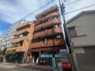 v20251016150709/fresh/building/J00100403453_6