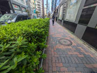 v20251016150710/fresh/building/J00100370820_11